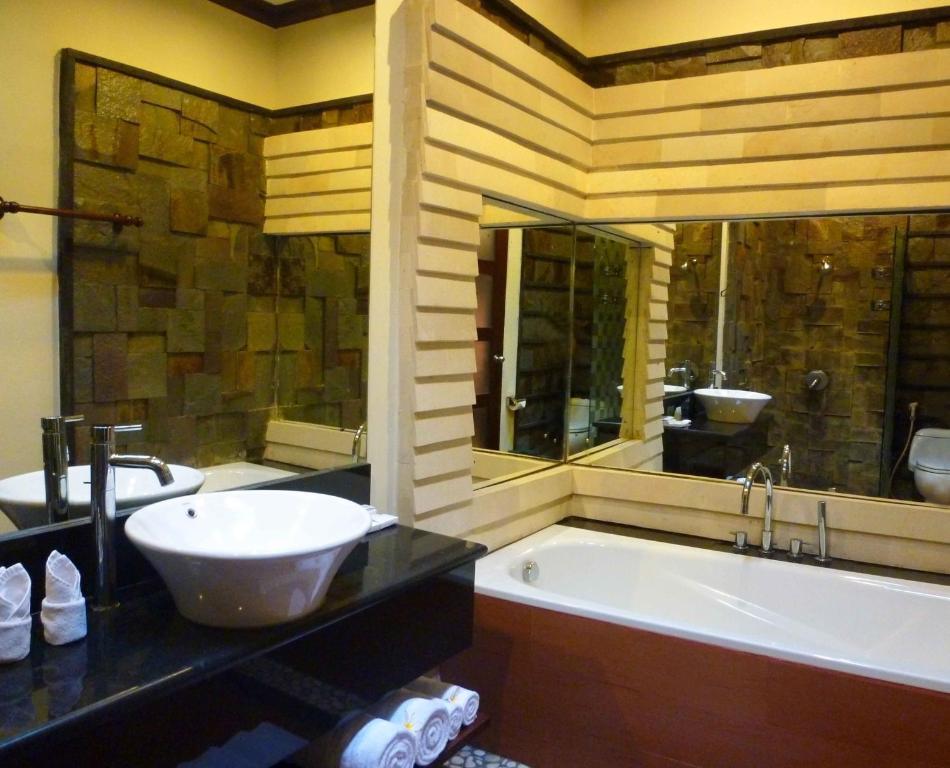 Taman Sari Bali Villas Kerobokan Rum bild